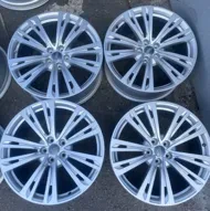 Original Wheels Tires A4NO601025Q 9x20 5x112 ET40 DIA 66.6 silver