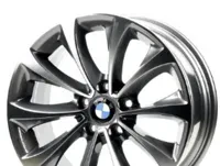 Replica B5525 8x18 5x120 ET30 DIA 72.5 gloss graphite with machined face