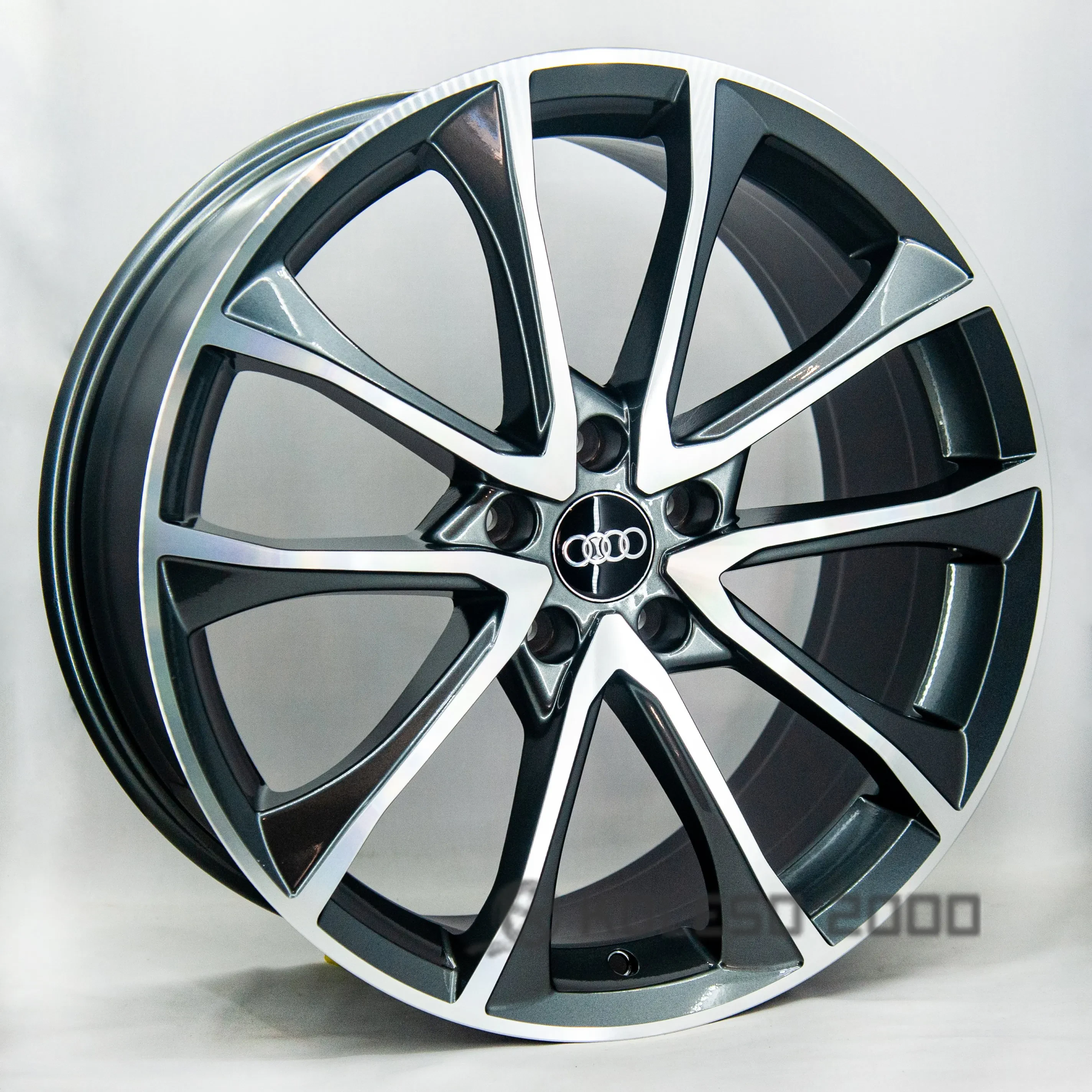 Audi GT DIM5024 Audi GT DIM5024
