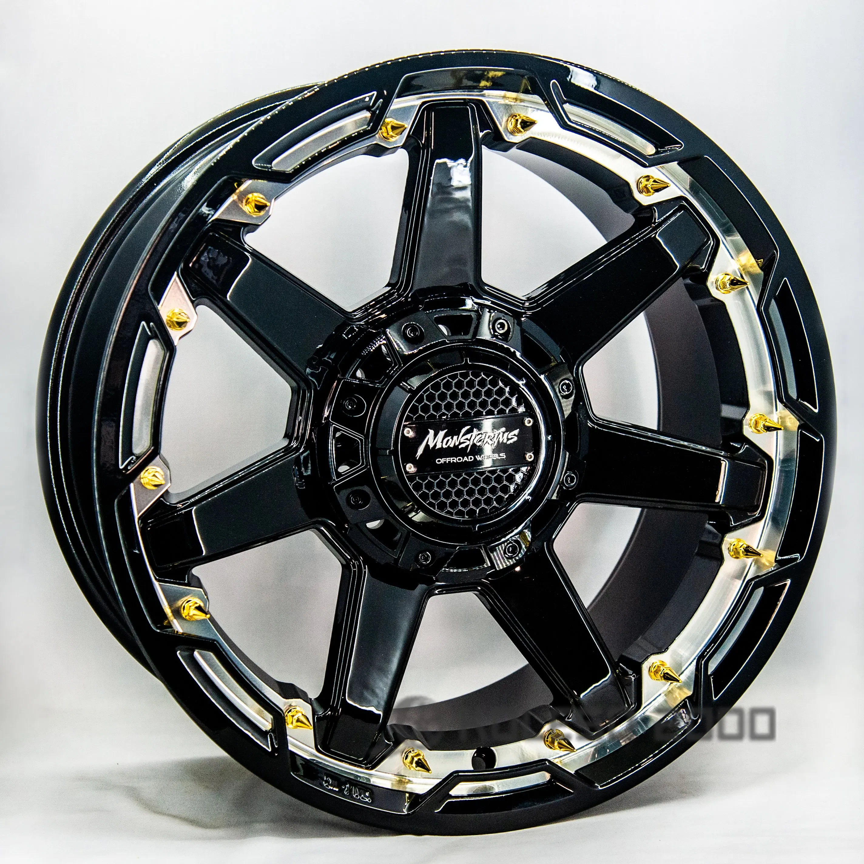 Gt 773 9x18 6x135 и 6x139.7 ET0 DIA 110.5 BML Gt 773 9x18 6x135 и 6x139.7 ET0 DIA 110.5 BML